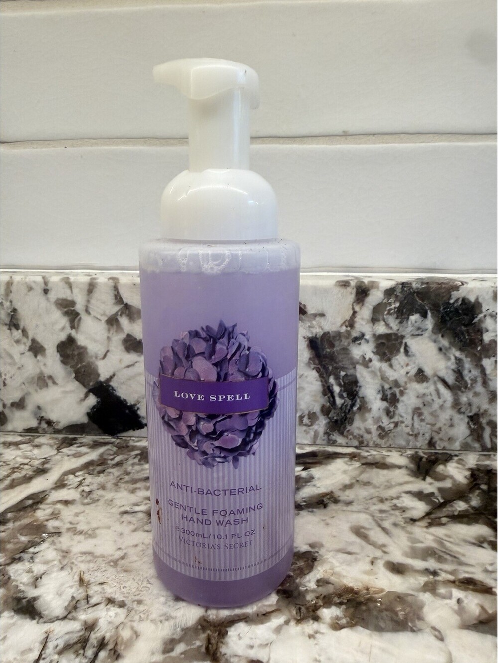 Victoria Secret Love Spell Anti-bacterial Foaming Hand Wash 10.1 Oz Discontinued